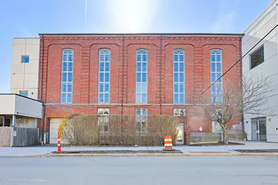 60 Tufts St #1, Somerville, MA 02145 - Photo 2