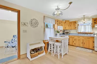 101 Ray St, Ludlow, MA 01056 - Photo 12