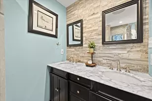 27 Hogg Memorial Dr, Whitman, MA 02382 - Photo 26