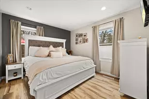 27 Hogg Memorial Dr, Whitman, MA 02382 - Photo 22