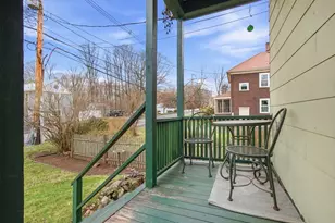 513 Maple St, Danvers, MA 01923 - Photo 4