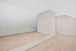 4 Jericho Rd, Weston, MA 02493 - Photo 8