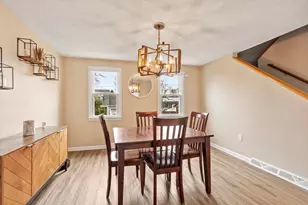 23 Hazel St, Haverhill, MA 01832 - Photo 4