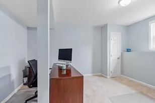 23 Hazel St, Haverhill, MA 01832 - Photo 12