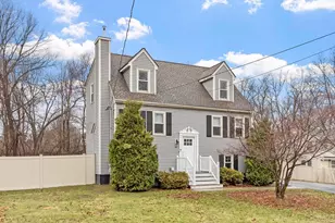 23 Hazel St, Haverhill, MA 01832 - Photo 1