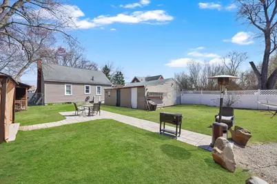 95 Clark St, Chicopee, MA 01013 - Photo 36