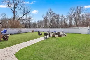 95 Clark St, Chicopee, MA 01013 - Photo 34