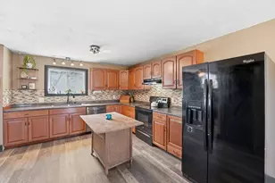 41 Russ St, Orange, MA 01364 - Photo 2