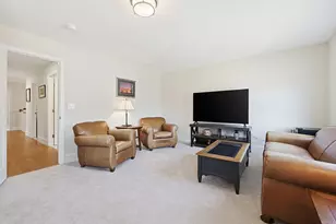 57 Thomas Mann Cir, Norfolk, MA 02056 - Photo 30