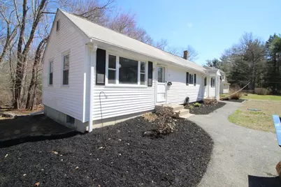 12 Santos Ct, Hanson, MA 02341 - Photo 2