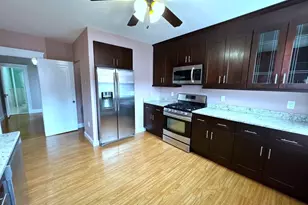 6 Alton Ct, Brookline, MA 02446 - Photo 8