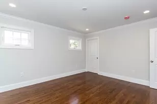 33 Eddy St, Waltham, MA 02453 - Photo 8