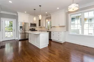 33 Eddy St, Waltham, MA 02453 - Photo 2