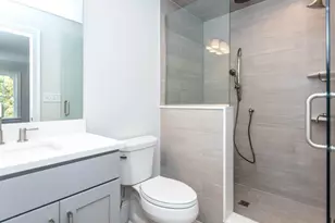 33 Eddy St, Waltham, MA 02453 - Photo 10