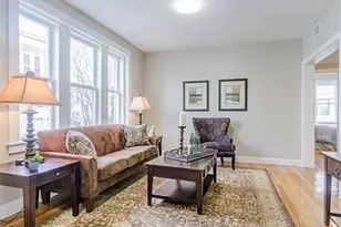 4 Leicester St, Boston, MA 02135 - Photo 4