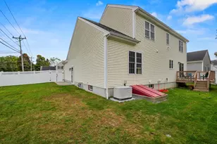 160 Apple Tree Ln, New Bedford, MA 02740 - Photo 32
