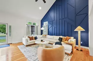 160 Apple Tree Ln, New Bedford, MA 02740 - Photo 6