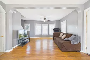 69 Newton St, New Bedford, MA 02740 - Photo 6