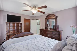 572 Bartlett St, Acushnet, MA 02743 - Photo 16