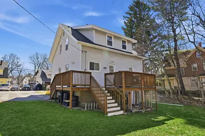 4 Brookside Ave, Worcester, MA 01602 - Photo 4