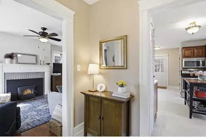 4 Brookside Ave, Worcester, MA 01602 - Photo 10