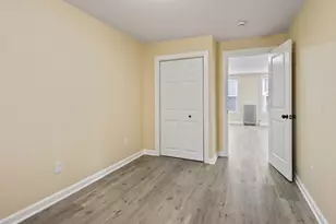 207 Hamilton St, Southbridge, MA 01550 - Photo 16