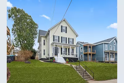 207 Hamilton St, Southbridge, MA 01550 - Photo 2