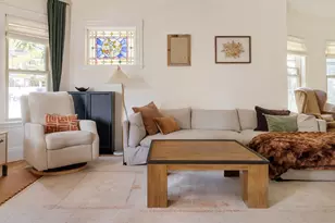 21 Stone Ave, Somerville, MA 02143 - Photo 12