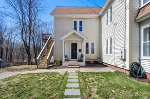 32 Thompson St, Maynard, MA 01754 - Photo 4