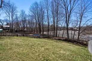 32 Thompson St, Maynard, MA 01754 - Photo 28