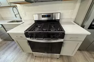 61 Gates St, Boston, MA 02127 - Photo 32