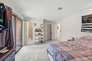 221 Oak St, Brockton, MA 02301 - Photo 20