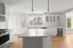 22 Carver Rd E, Watertown, MA 02472 - Photo 10