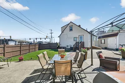 238 Squire Rd, Revere, MA 02151 - Photo 4