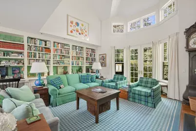 198 Clyde Street, Brookline, MA 02467 - Photo 12