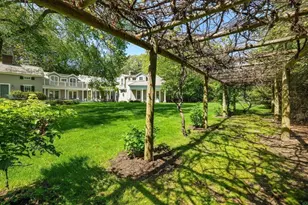 198 Clyde St, Brookline, MA 02467 - Photo 28