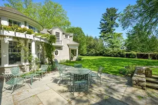 198 Clyde St, Brookline, MA 02467 - Photo 24