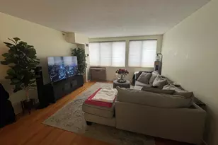 1731 Beacon St, Brookline, MA 02445 - Photo 2