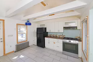 7 Cross St, Natick, MA 01760 - Photo 2