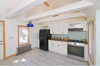 7 Cross St, Natick, MA 01760 - Photo 2