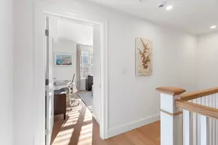 64 Baxter St, Boston, MA 02127 - Photo 14