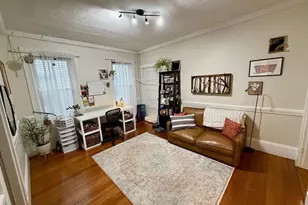 18 Homer St, Brookline, MA 02445 - Photo 4