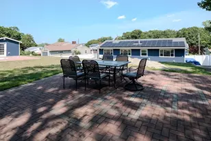 11 Bacon Dr, Saugus, MA 01906 - Photo 6