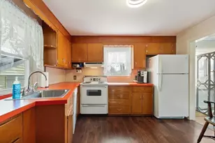 254 Massachusetts Ave, Lunenburg, MA 01462 - Photo 6