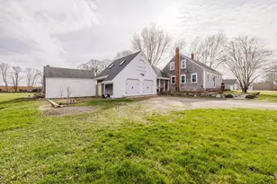 1053 Tremont St, Dighton, MA 02764 - Photo 2