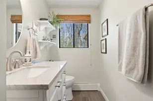 137 Catamount Rd, Tewksbury, MA 01876 - Photo 16