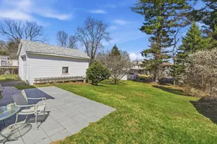 64 Brookline Ave, Westfield, MA 01085 - Photo 8
