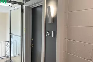 14 Murdock St, Somerville, MA 02145 - Photo 10