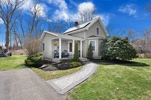 28 Deanville Rd, Attleboro, MA 02703 - Photo 2