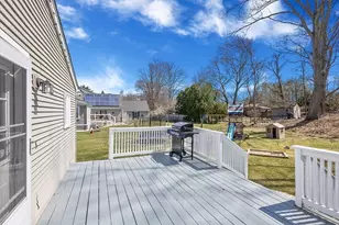 28 Deanville Rd, Attleboro, MA 02703 - Photo 24